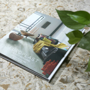 Tri-fold quartz sample display book3